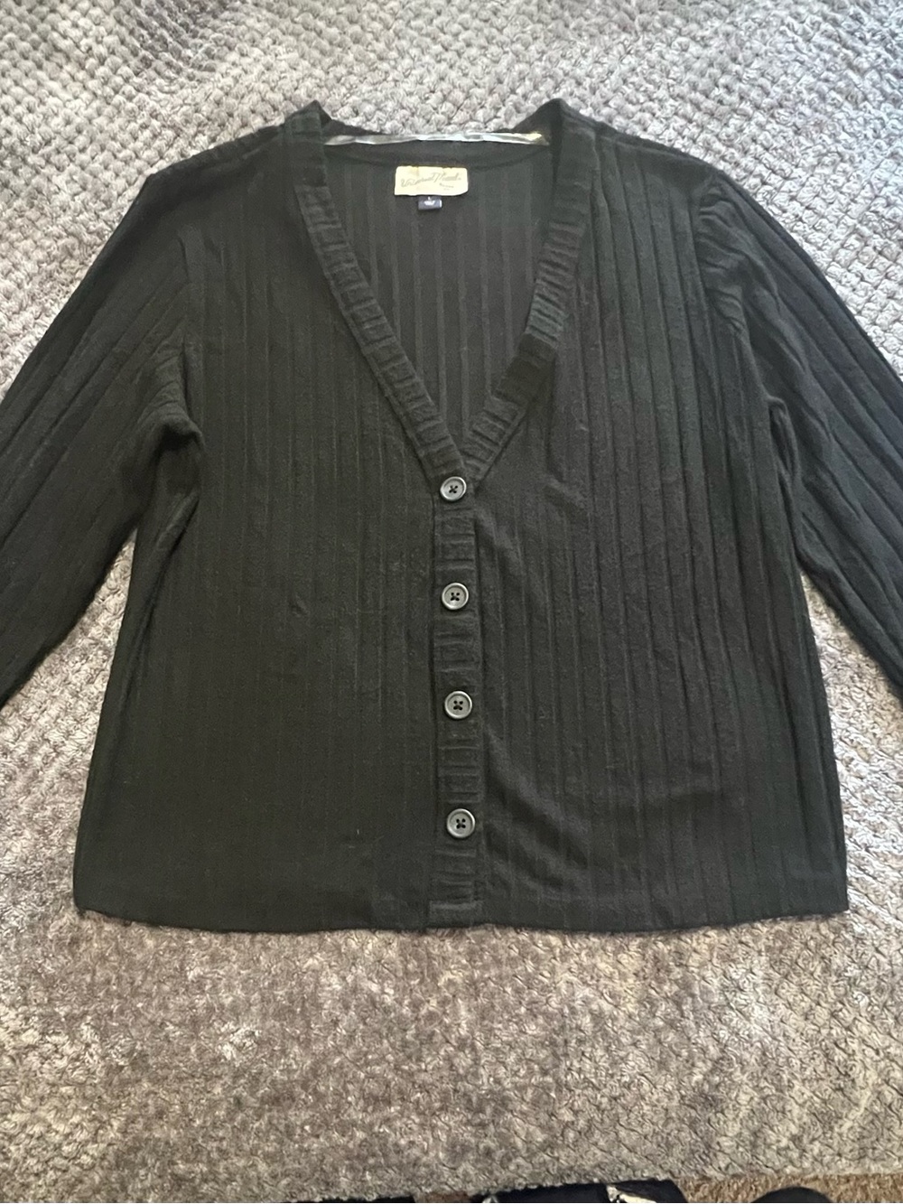 Universal Thread Black Ribbed V-Neck Button Cardigan